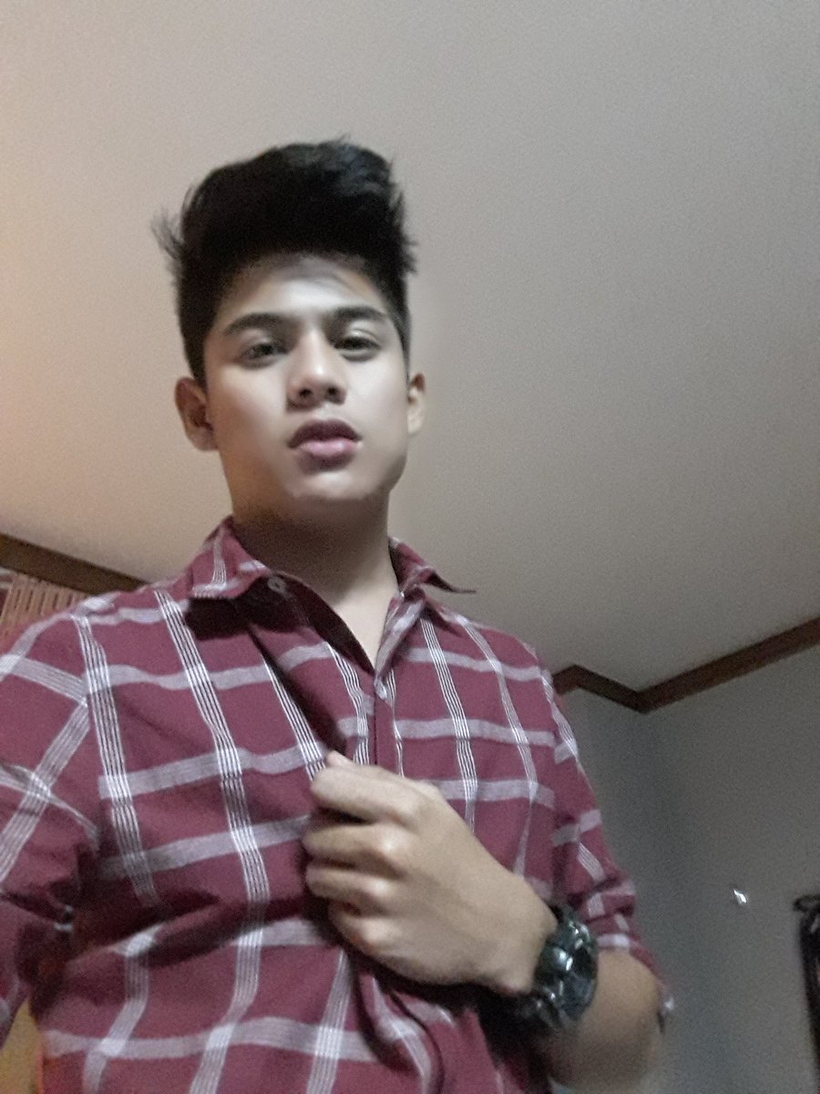 Niel_TheFourth's tweet photo. Hot Bunso! 😂😂🔥 https://t.co/DvaLxw1Ras