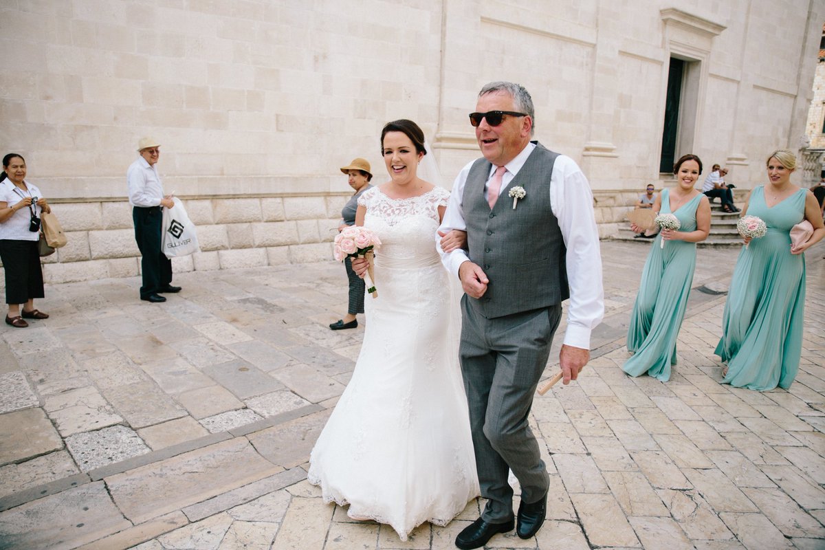 IrlEmbCroatia's tweet photo. Congratulations and best wishes to #Ireland's Lynsey Burgess and Gareth Hewson! This #irishwedding took place in #Dubrovnik! https://t.co/O5PkMPPeak