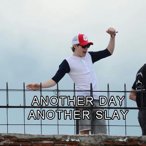 ProudOfThemAll's tweet image. When your idols are nominated even if they're on a hiatus. Legends only. #BRITVIDONEDIRECTION