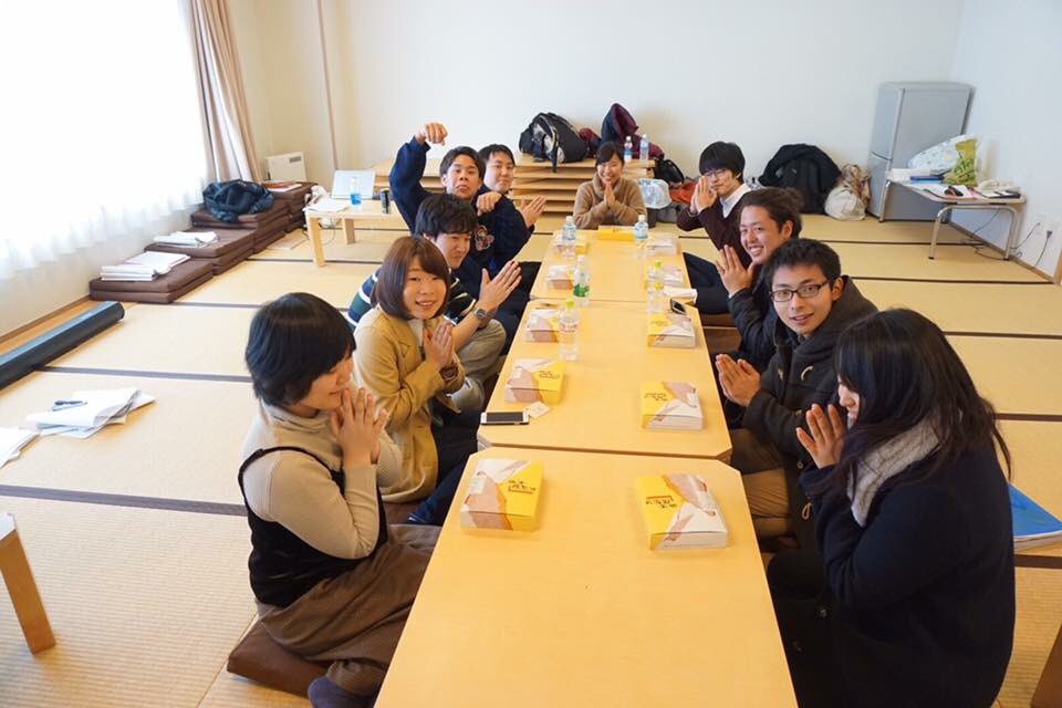 Realize2014's tweet photo. 【2day 開催報告】

1/14.15で第31回2dayを開催して来ました！！
今回は初めての和室！

今回も一生懸命ワークに取り組んで、
全力で向き合って来ました❗️

初めましてとか関係なく、
さらけ出す勇気に涙を流せるような
そんな関係を気付けて
ほんとに幸せでした！ https://t.co/9L2KmWDyp5