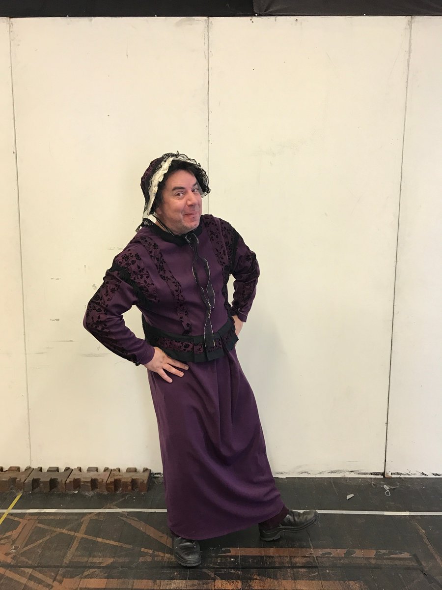 MarkThomson99's tweet photo. Shots from pre-production preparations for our #ComedyConcentrate shoot #ScreenTas #TenDaysOnTheIsland #StateCinema https://t.co/vjCr4xzsMR