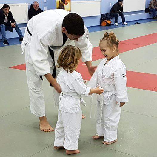 Judo's tweet image. #MondayMotivation The final goal of judo discipline is to perfect yourself &amp;amp; contribute something of value to the 🌍 J Kano

A.S Voinicelul🇷🇴