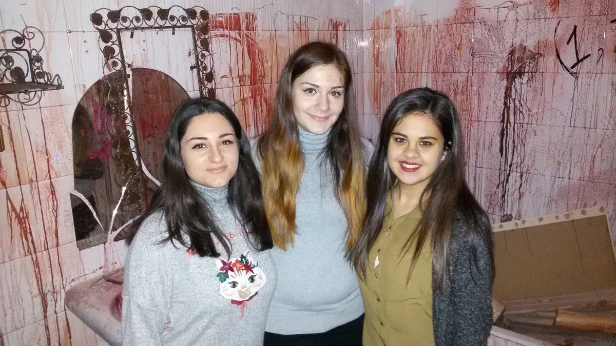 Katil Ressamın evinden kaçmayı başardılar. Tebrikler. #korku #katilressam #evdenkaçışoyunu #korkuevi #Ankara