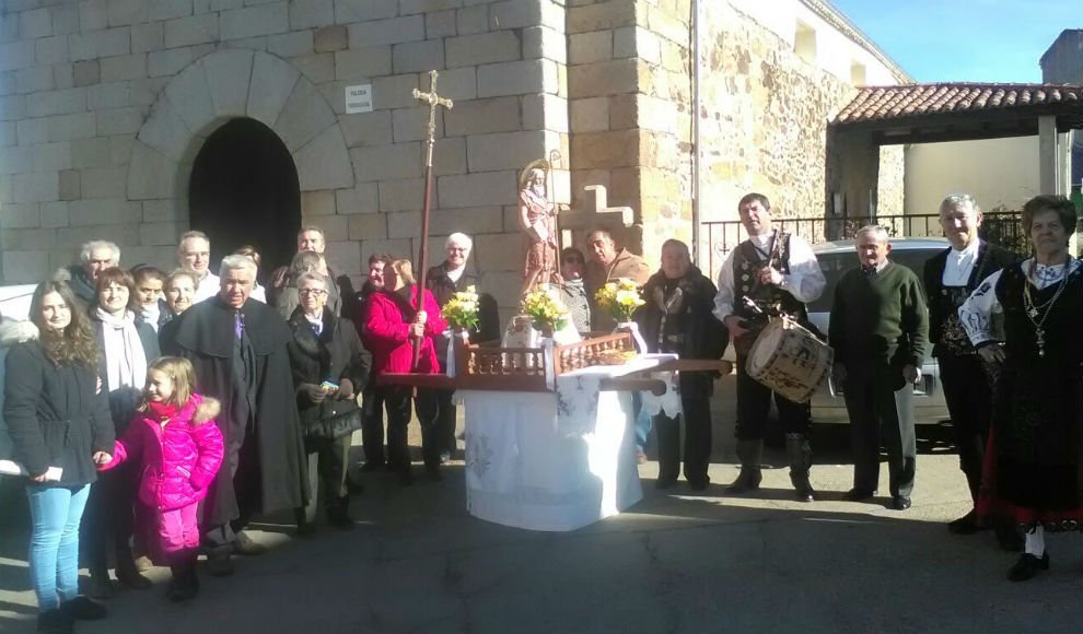 TribunaSal's tweet photo. NUESTRA PROVINCIA | Cereceda de la Sierra rinde homenaje a San Pablo Ermitaño:https://t.co/E4IvTsZ62r https://t.co/C8Th8VcxQ1