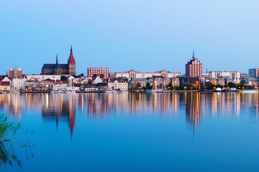 Host your next business meeting or event in Rostock’s maritime atmosphere! bit.ly/BluBlog-DFS-Ro… #DesignedforSuccess #RadissonBlu #Rostock
