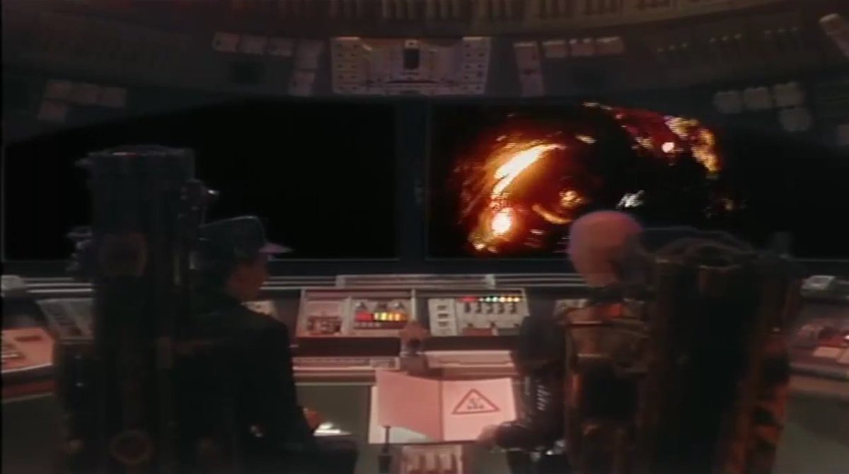 ThePortalPortal's tweet photo. Rimmer: Step up to red alert.
Kryten: Sir, are you absolutely sure? It does mean changing the bulb. #timehole #portals #RedDwarf https://t.co/ItxNiKrXZb