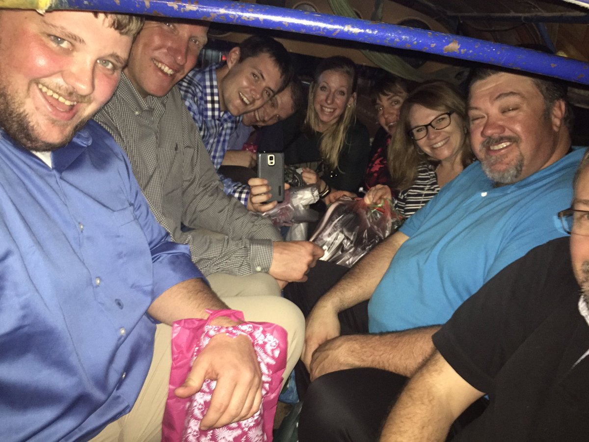 joshuarfrizzell's tweet photo. How many people can fit is this rig? 11 of course. #LEAD35 https://t.co/4fHwd8m6DW