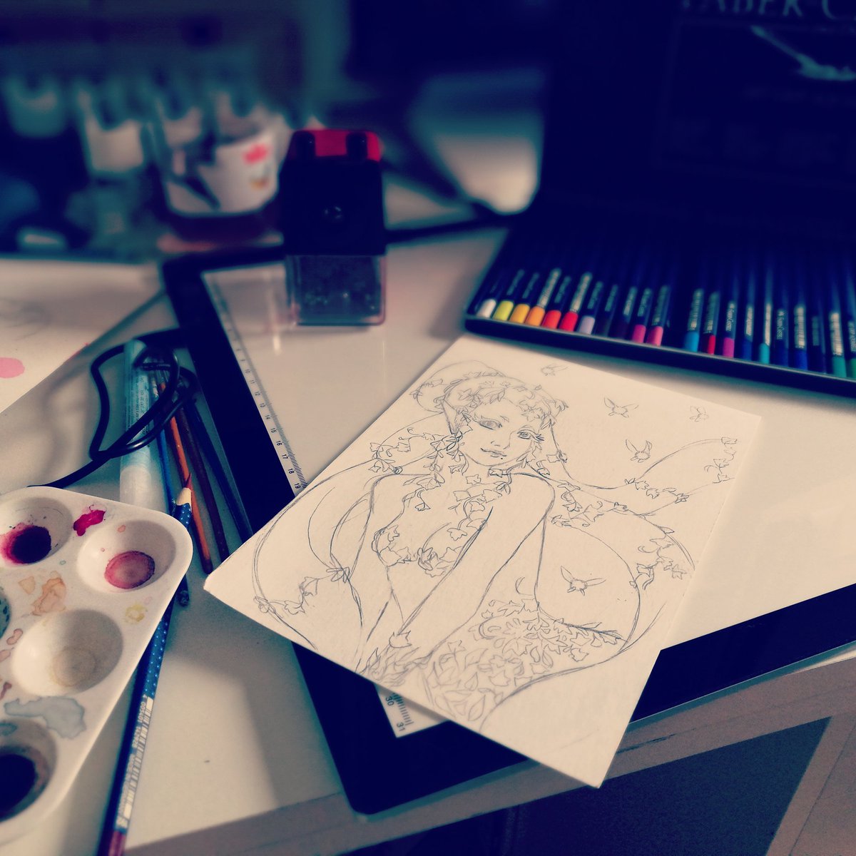Nyutor's tweet photo. WIP !
#zelda #thelegendofzelda #loz #fairy #majoras #mask #pencil #fanart #woman #nude #videogames #nyutor  #wip #portrait #workinprogress https://t.co/438SALiB7m