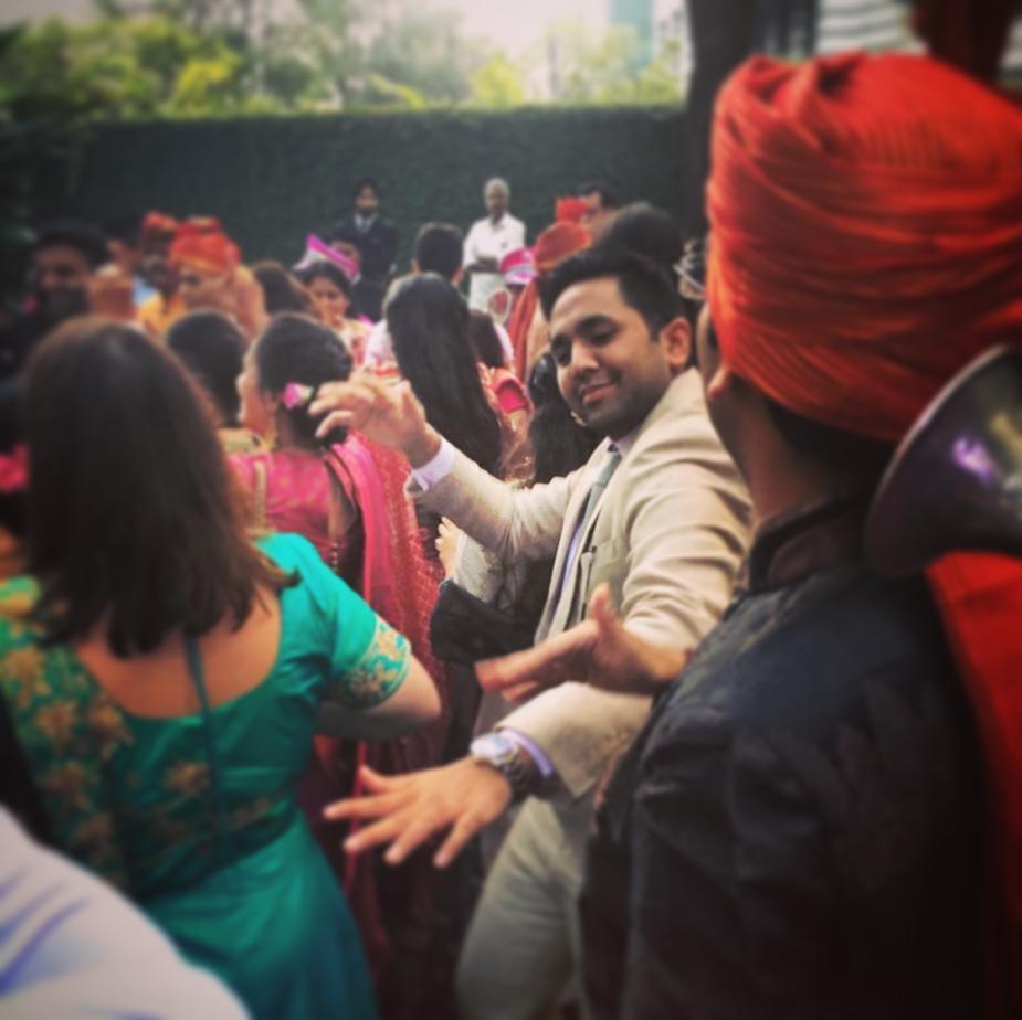 mumbaiinmotion's tweet photo. Dance like no one is taking pictures.  #themadRAdwedding https://t.co/v4Pc5Wylod https://t.co/LQWFVVhiAh