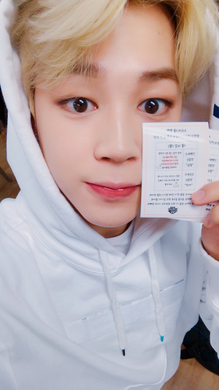 방탄소년단 on Twitter: "밥 맛나게 먹었어요? 점심 닭은 정국이 저녁 닭은 내가 그린거야 #JIMIN #꾹스…