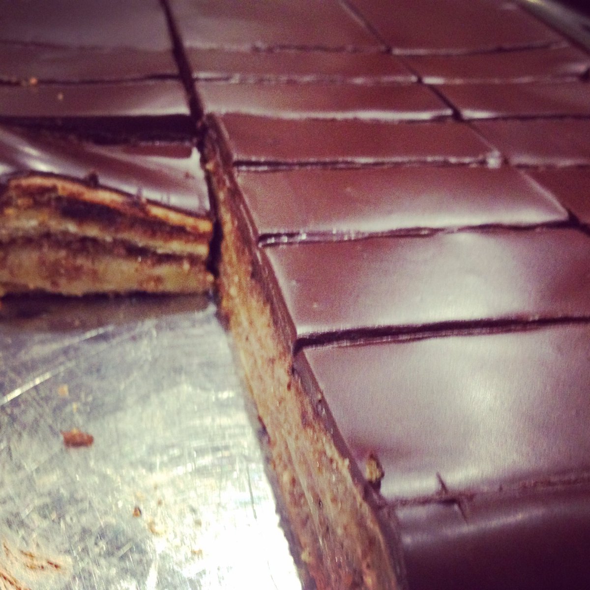 UaBudapest's tweet photo. #gerbaud #cake #localsknow hungarian speciality:) https://t.co/zrImyRnmSa