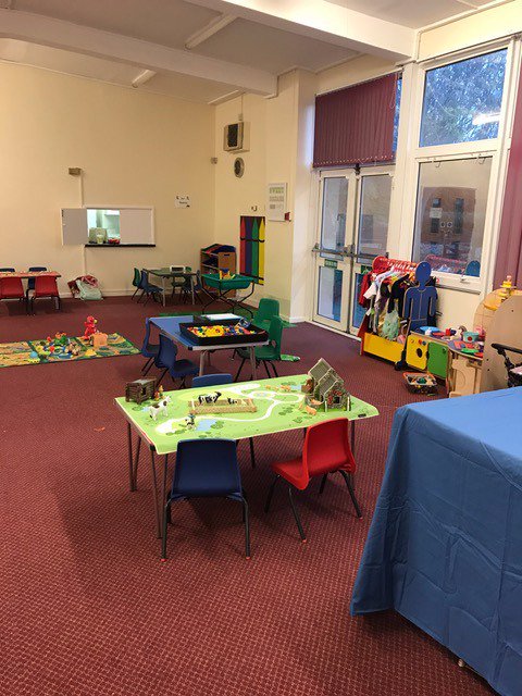 Littledaydream8's tweet photo. A lovely, safe environment for your child with spacious areas for them to learn and play along with a fully equipped sensory room :) https://t.co/qWMD4S4MtM