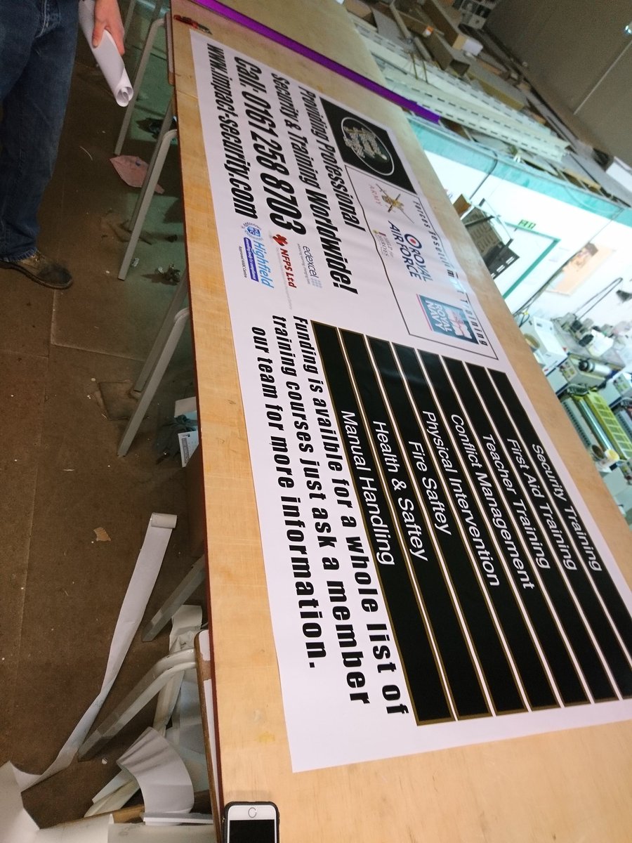 ANVIL_CM's tweet photo. We can supply banners in almost anysize. A recent (popular) product is our #MiniRoller #pullupbanners in sizes A4 &amp;  A3. https://t.co/JIukDuJDot