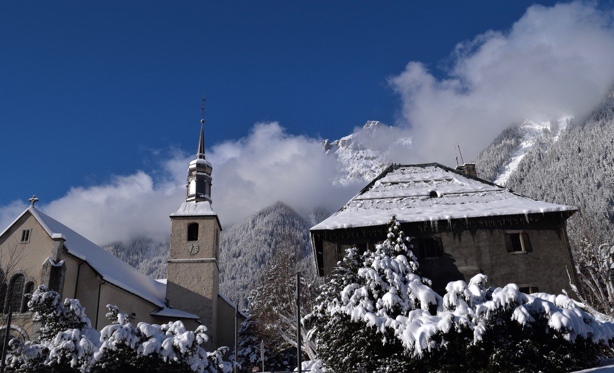 skipass's tweet photo. @chamonix_france le 16 janv. 2017 : 10cm de neige fraîche. https://t.co/4lPrrN4MfJ #skipasslive https://t.co/7YI88MuQdK