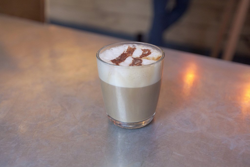 reys's tweet photo. We reckon it's a coffee day, come in and warm up! Hot drinks available to drink in or takeaway. Book a table https://t.co/ioxvuReZfX https://t.co/7pa4gTPBaz