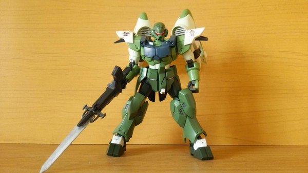 ゆーかりぷたす ガンプラ簡単改造案 ジン ジャハナム ジンとジャハナムが夢の合体 無塗装で色を合わせるためにハイマニューバを使用 ガンプラはどんな自由な発想で作ってもいいんだ