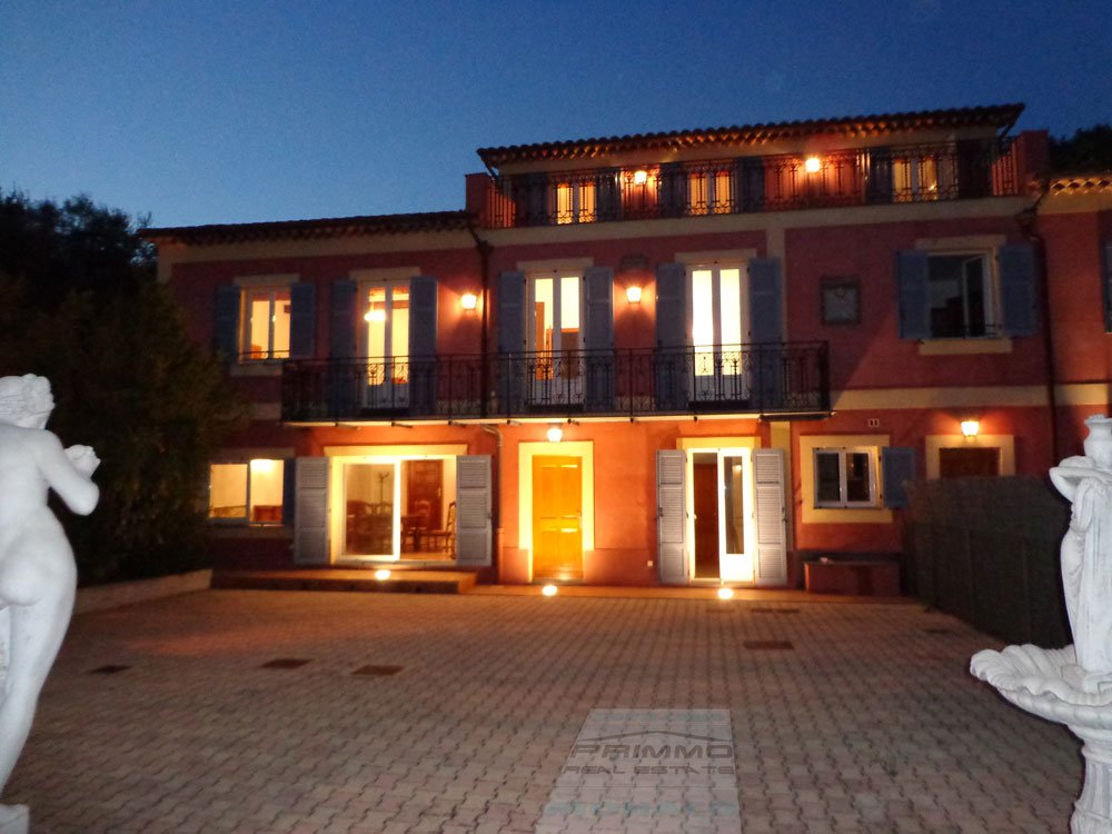 PrimmoMonaco's tweet photo. #Nice #FrenchRiviera #Villa 4 #rent Interested in this unmissable opportunity?Join us! #realestate #monaco #location https://t.co/D3Ojk9kpOo https://t.co/tyweCIIGEH