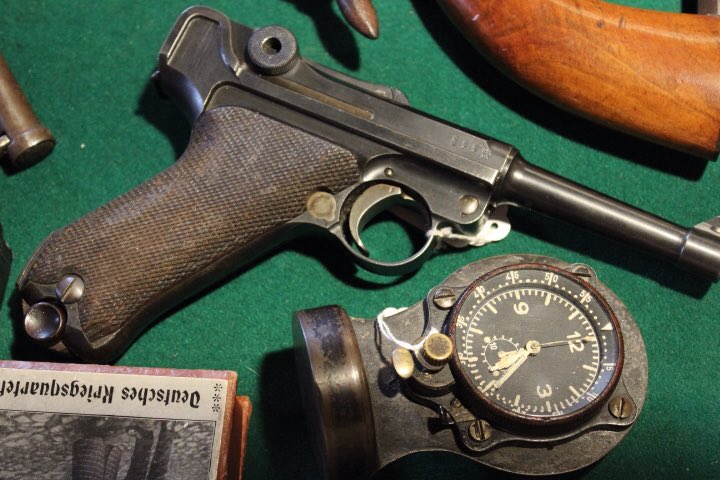 NorfolkFairs's tweet photo. @militariafair @YarnallKate @ThetRemembers @Charlie_WW1 @WW1photos_org Thanks for RTS . Great day .Next fair 09/04/17 #deacts #bayonets #WWI https://t.co/1bTcLdBXBF
