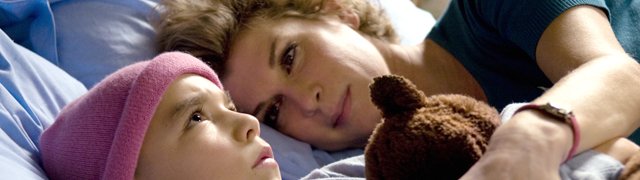Cece03M's tweet photo. #Poseyy #Neige #Froid #ChocolatChaud #Souslacouette #OscaretladameRose @MicheleLaroque Film triste mais sublime !!
😍🙂💕❤️ https://t.co/R7HnRivj4M