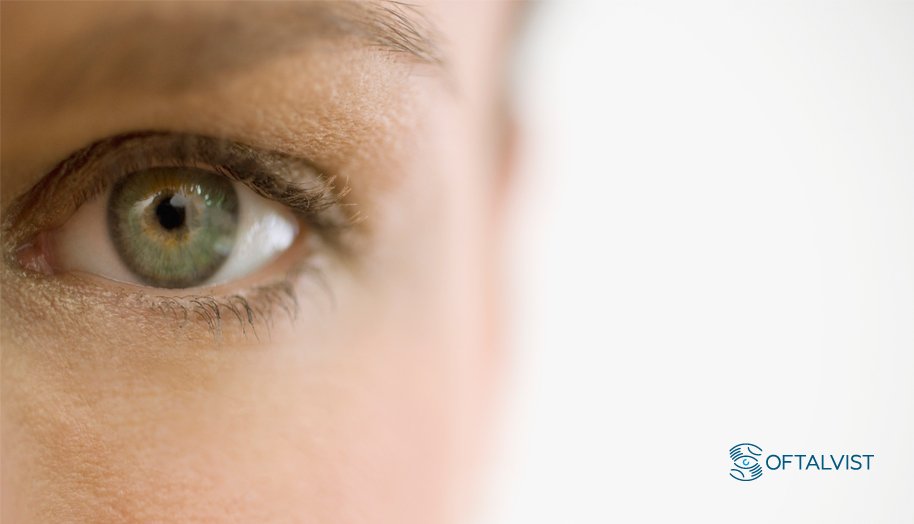 oftalvist's tweet photo. ¿Por qué dicen que los #ojos son el espejo del alma? https://t.co/X1Yofh3iaD #LunesDeOjos https://t.co/BGgZL2Vvgr