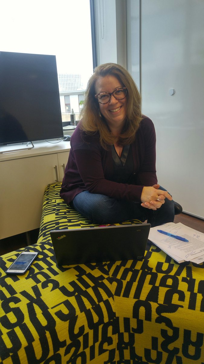 AXON_Comms's tweet photo. #AXONCTS is in the London office this week! #pitchprep #globaloffice #collaboration https://t.co/iw1zSBhhnh