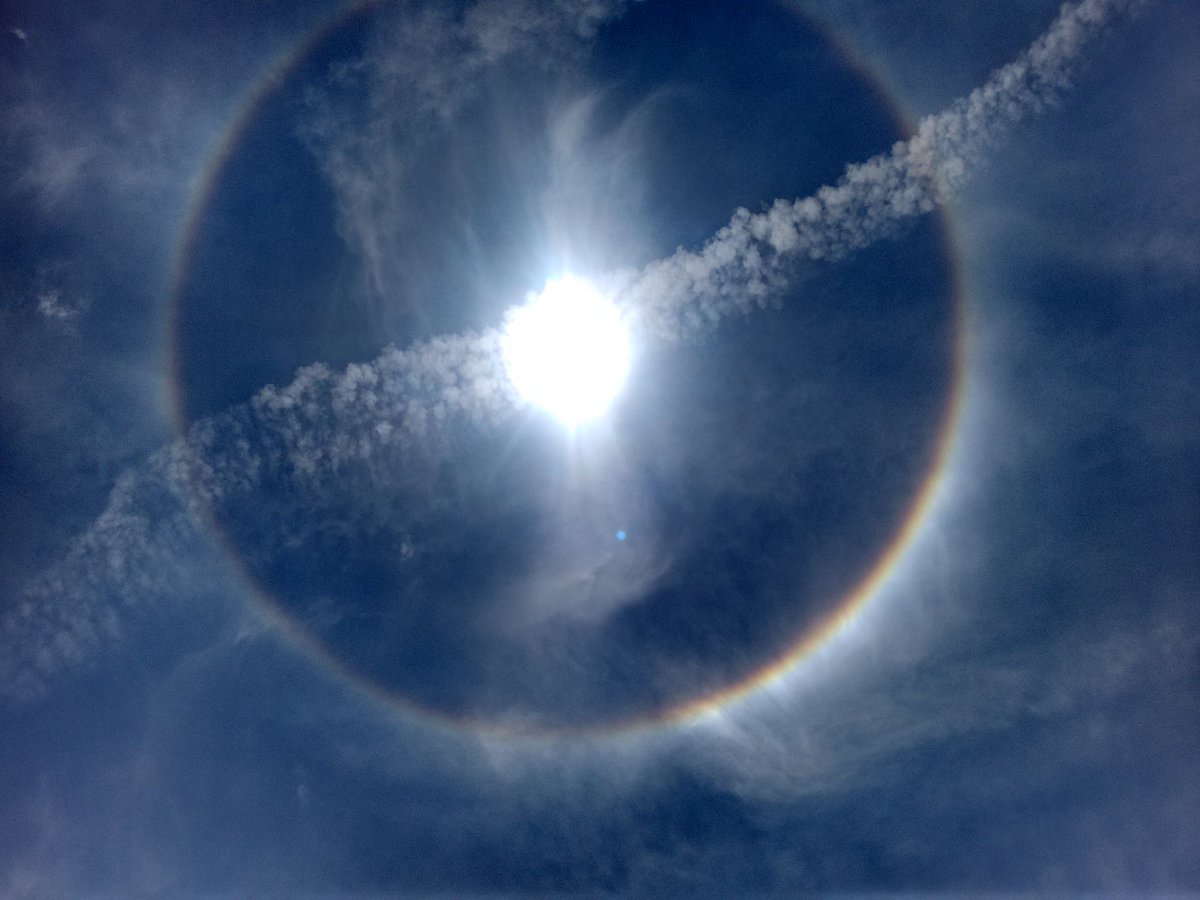 erreicege's tweet photo. Creo seriamente que Goku está en #Antofagasta https://t.co/kqy08MjEzL