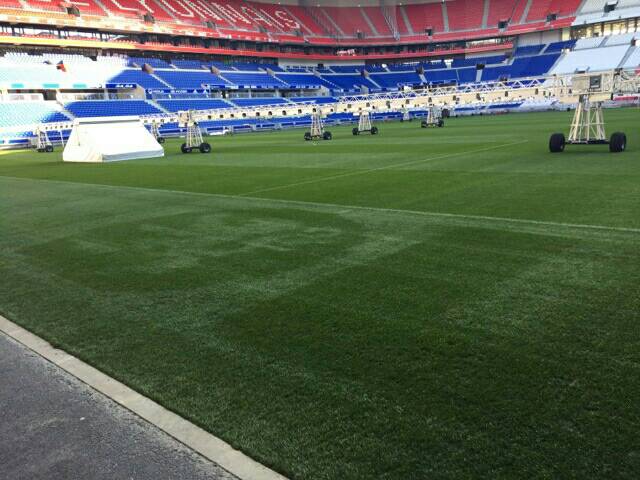NewGround_Tech's tweet photo. Here is the first digital printed logo on an European pitch! Thank you @ESSMA_Stadium @OL @ParcOL #NoPainting #NoMowing https://t.co/XIict99Sq8