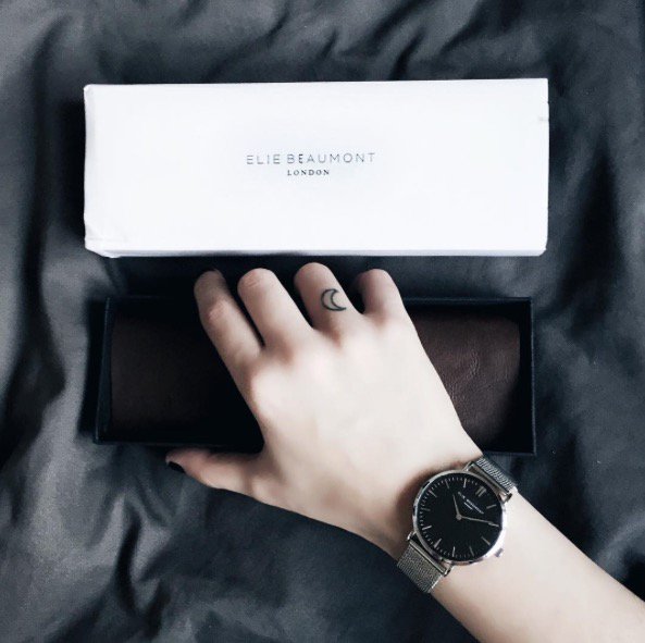 Silver moon.... #Shop here >> bit.ly/2feqqM0 #ElieBeaumont #watches #accessories