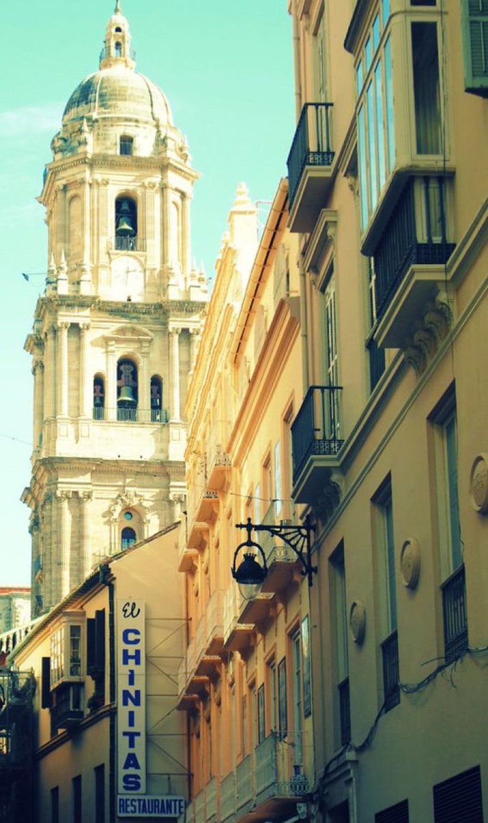 WellEvasion's tweet photo. Lors de votre séjour à Malaga, faites un tour du côté de la cathédrale qui fut construite entre 1528 et 1782 ... https://t.co/6ci6YAOOAB