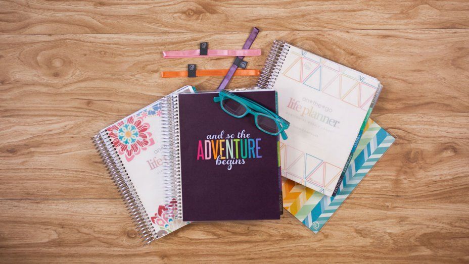 FrostedIt's tweet photo. Here is an Erin Condren Q&amp;A I thought you might like... #Planneraddicts  https://t.co/GniQtAyi3y https://t.co/xNYcEm6CJM