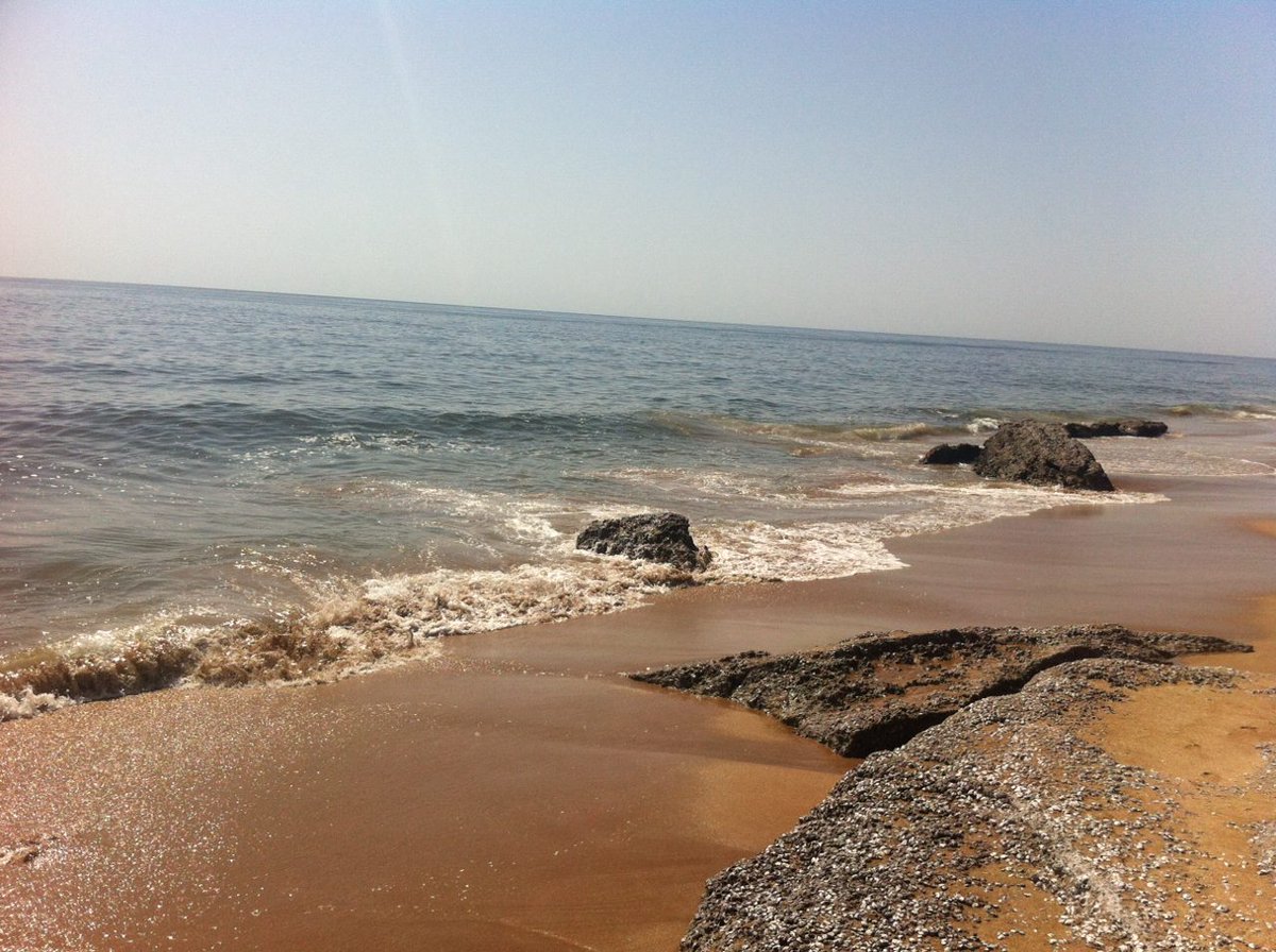 LiparBeton's tweet photo. Explore the beautiful #seaside of #Chabahar "The Land of all Seasons" in Iran. #Geotourism #Tourism #Geomorphologic #Lipar cc @lonelyplanet https://t.co/sZpxrU1XxW
