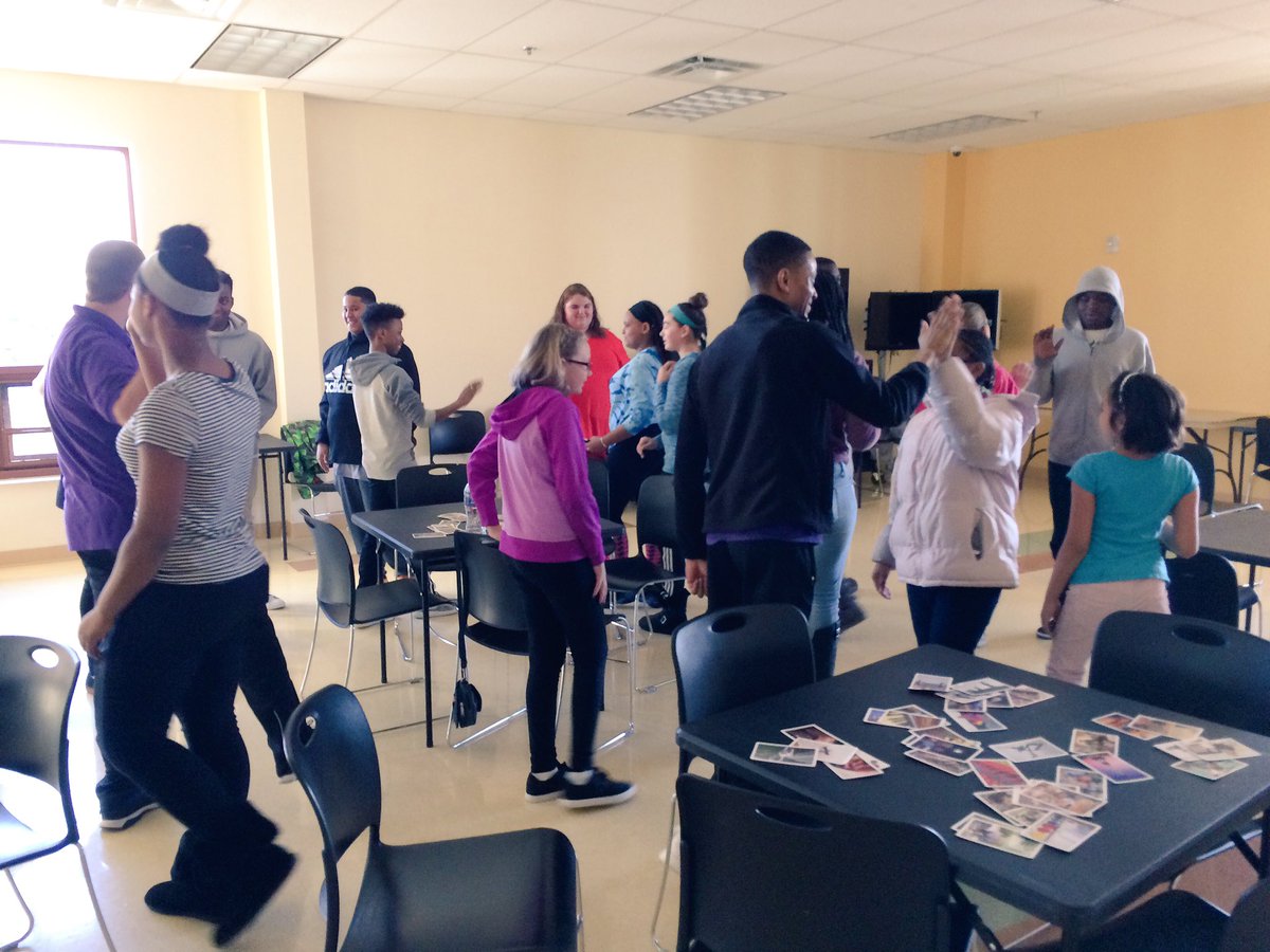AudubonYMike's tweet photo. Audubon and Pheonixville participating at MLK Day of Service @pfvYMCA @AmblerYmca @YGuyJohn @AudubonYmca #BeCauseY https://t.co/Es55xQdVEz