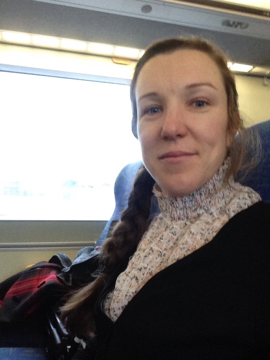 evalottapalm tweet picture