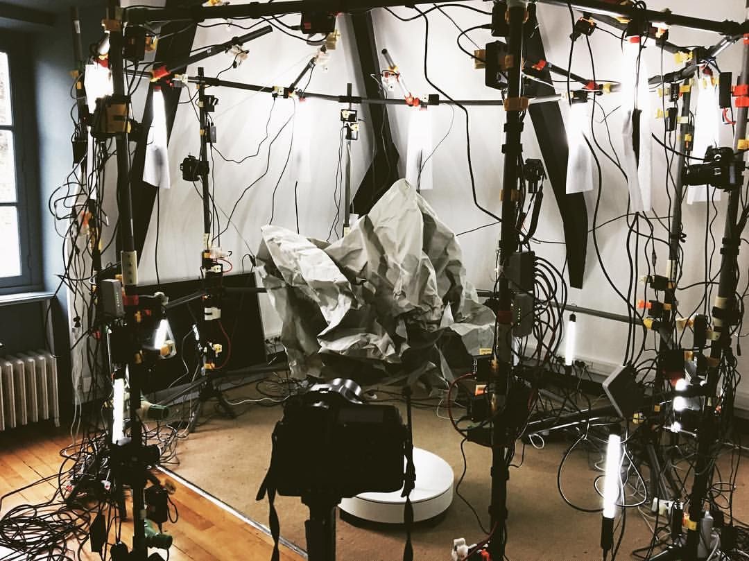 argosrig's tweet photo. We also did a 3D Capture of an artwork made by @DerocheBenjamin  (Photo by @thecornerfr )  We are currently in our test phase #ArgosVR https://t.co/JfrhSDvgEY