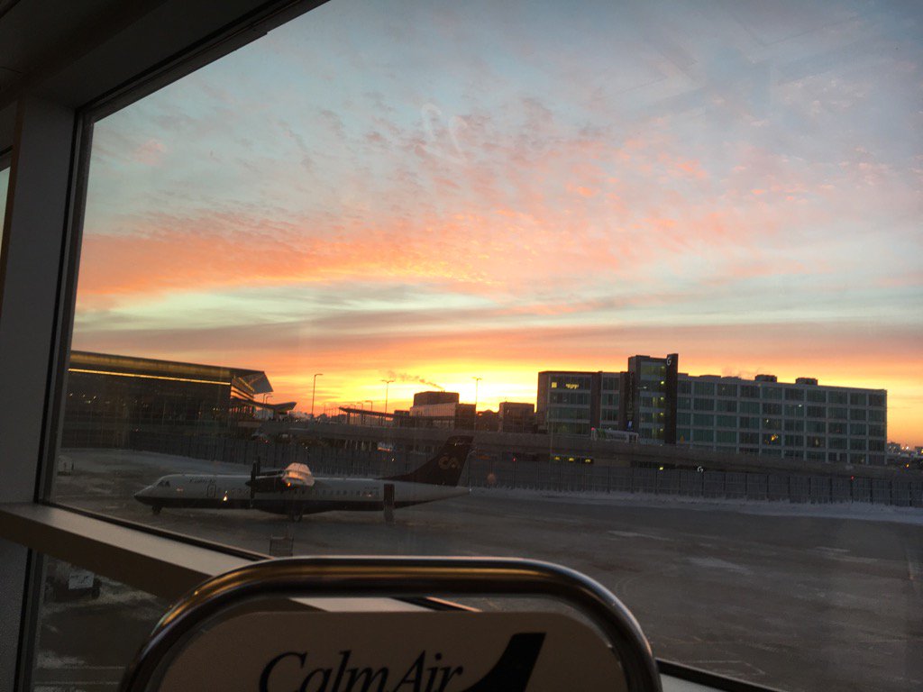 GraceyWest23's tweet photo. Heading North - delivering training in healthy youth relationships, bullying prevention @RedCrossMB #pleasefly https://t.co/W9XU0g6bjM