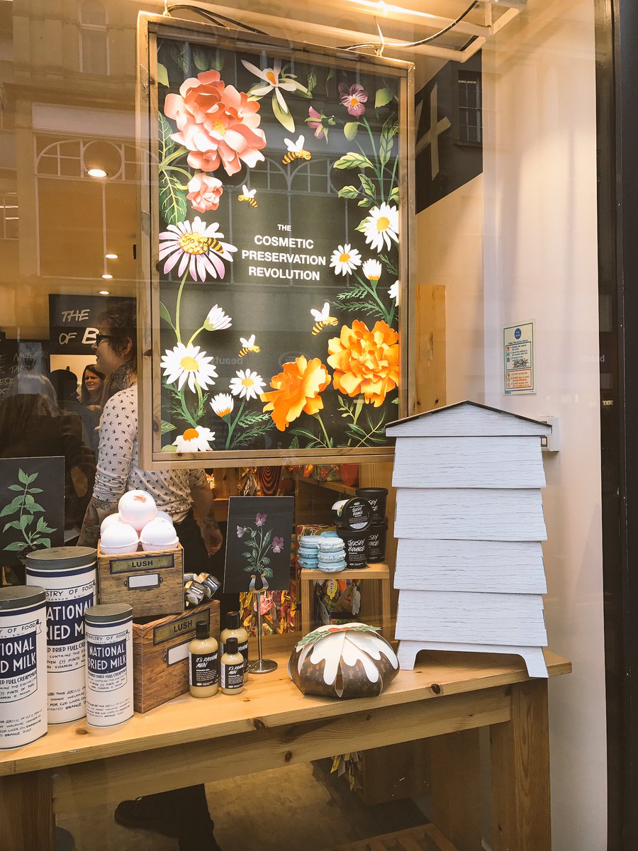 Organicstone's tweet photo. Love Lush products to look great and helping the bees 🐝 @LushLtd @Organicstone @britishbee https://t.co/VjepFWlWl1