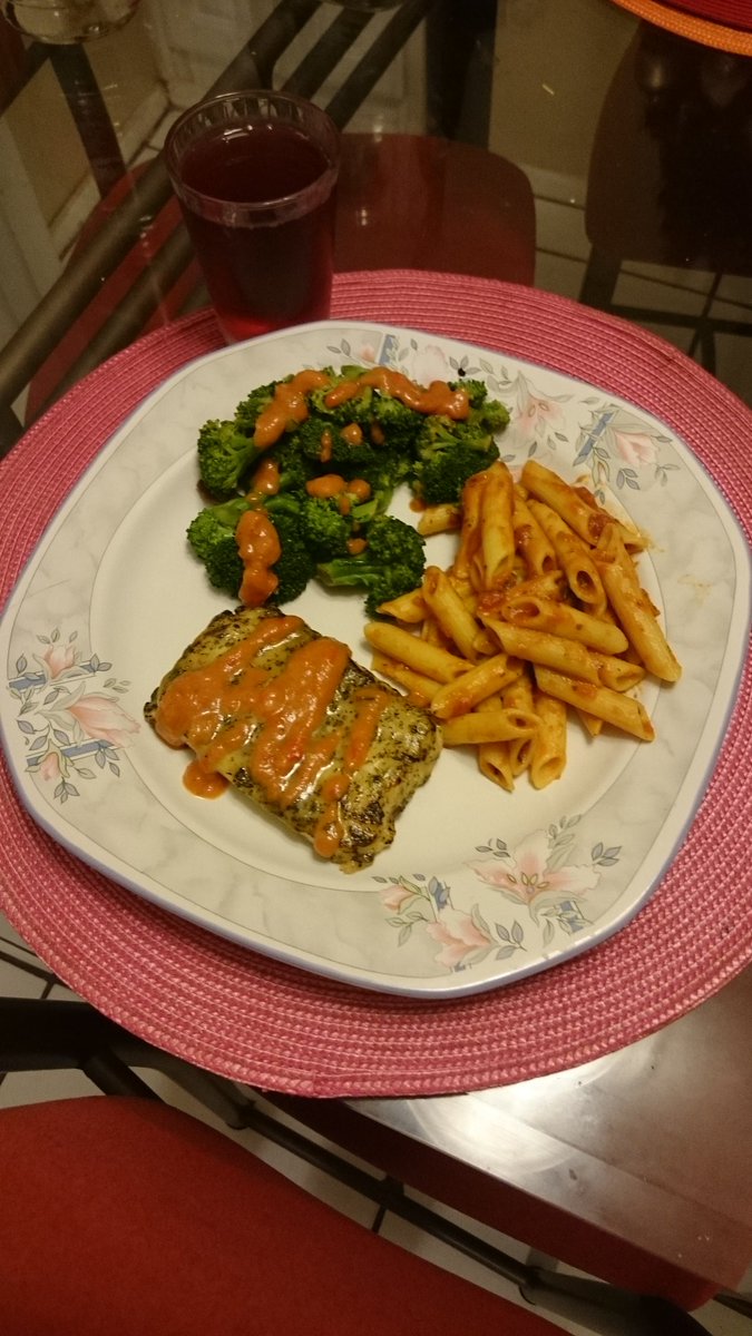 bannierabbit's tweet photo. Getting started on eating better was hard, but definitely worth it! Excited to cook again <3

@achievemints https://t.co/bPj5KpNpX7