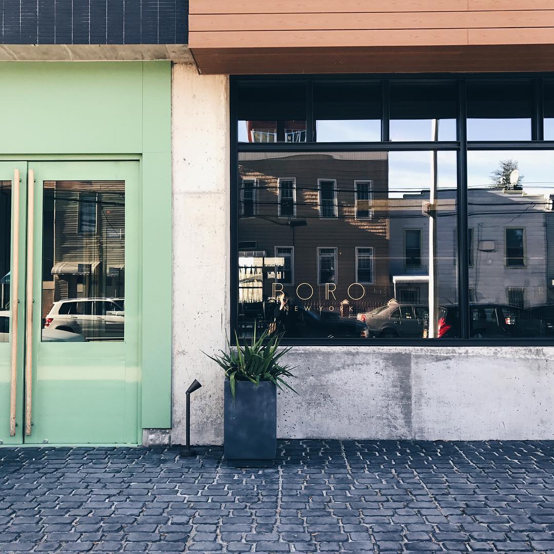 TabletHotels's tweet photo. For our second installment of the #tablettakeover, we introduce you to LIC's boutique @BoroHotel 📸: @helloharakim https://t.co/dDoU7INxAc https://t.co/wnyDTsk51n