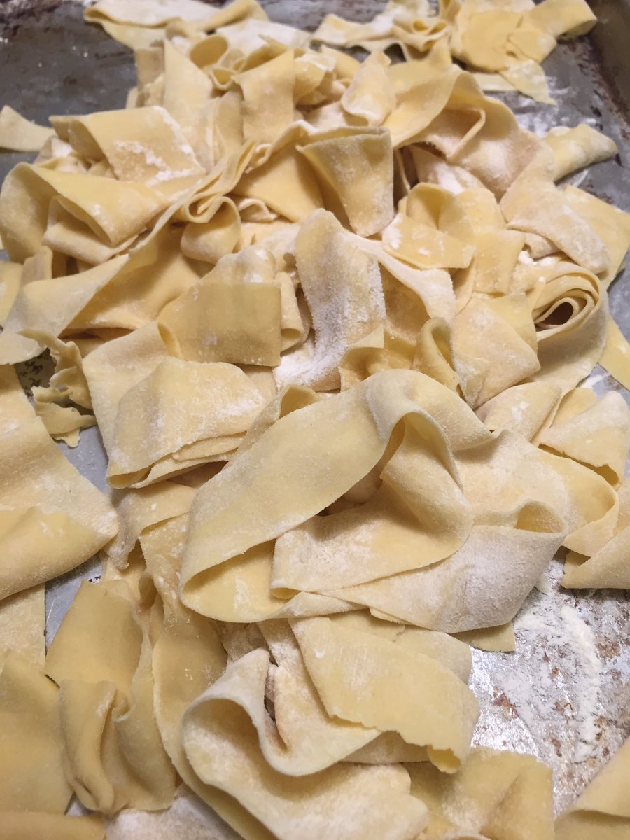 uneditedfoodie's tweet photo. Delicious pasta with duck Ragu, thank you @phil_of_cooking for a delicious dinner #comoeats #comocooks #comofood https://t.co/s1xOA8M90J