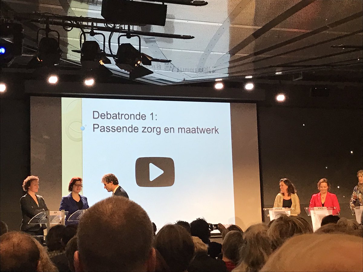 juliemeerveld's tweet photo. "Passende zorg vinden, is enorme toer" #meldactie 2017. Eens, ook bij dementie. Daarom ook is casemanager dementie zo hard nodig #TK2017 https://t.co/QcSqqrmZJm