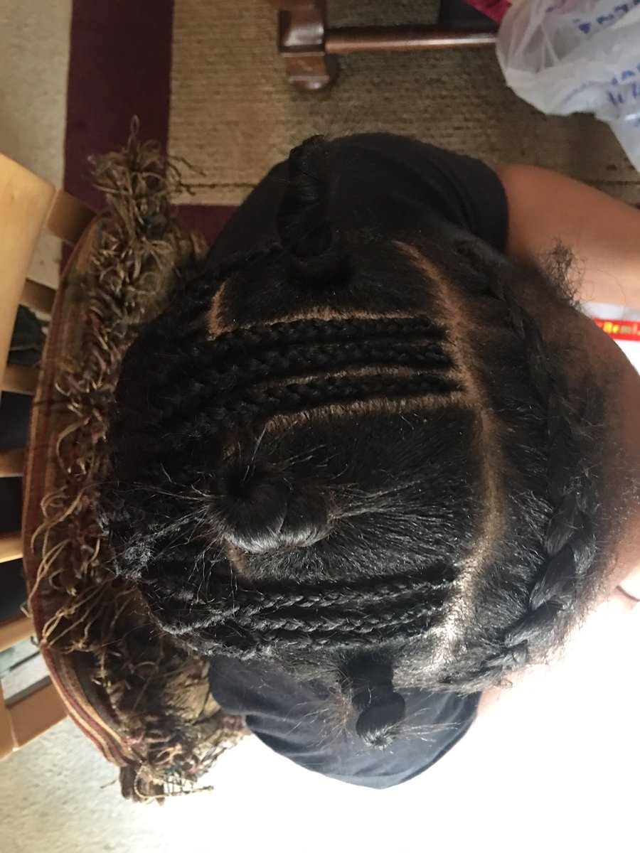 MyBeautyKiLLz_'s tweet image. #Flipovermethod 🔄⬇️⬆️⬅️⬅️ 5 ways to wear it #options 🤔