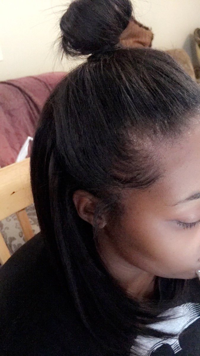 MyBeautyKiLLz_'s tweet image. #Flipovermethod 🔄⬇️⬆️⬅️⬅️ 5 ways to wear it #options 🤔