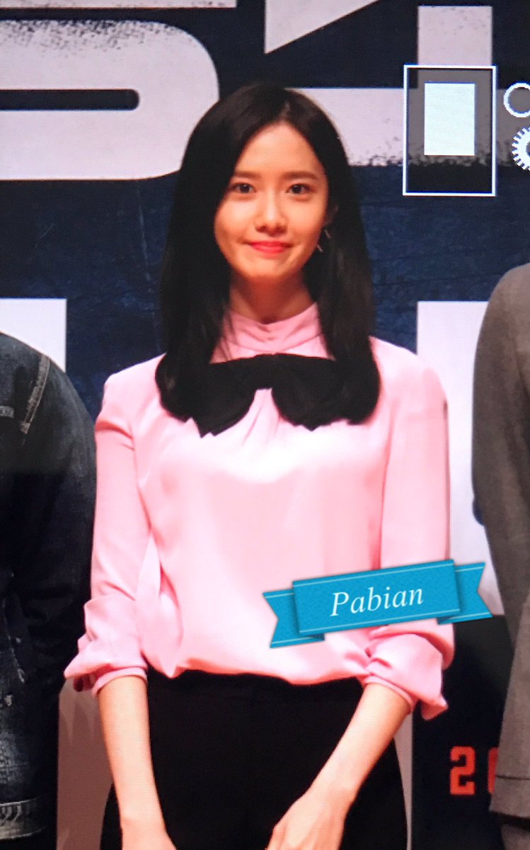 [PIC][16-01-2017]YoonA tham dự buổi Showcase cho Movie "Confidential Assignment" cùng đoàn làm phim vào hôm nay C2TOLrsUsAEEYRk