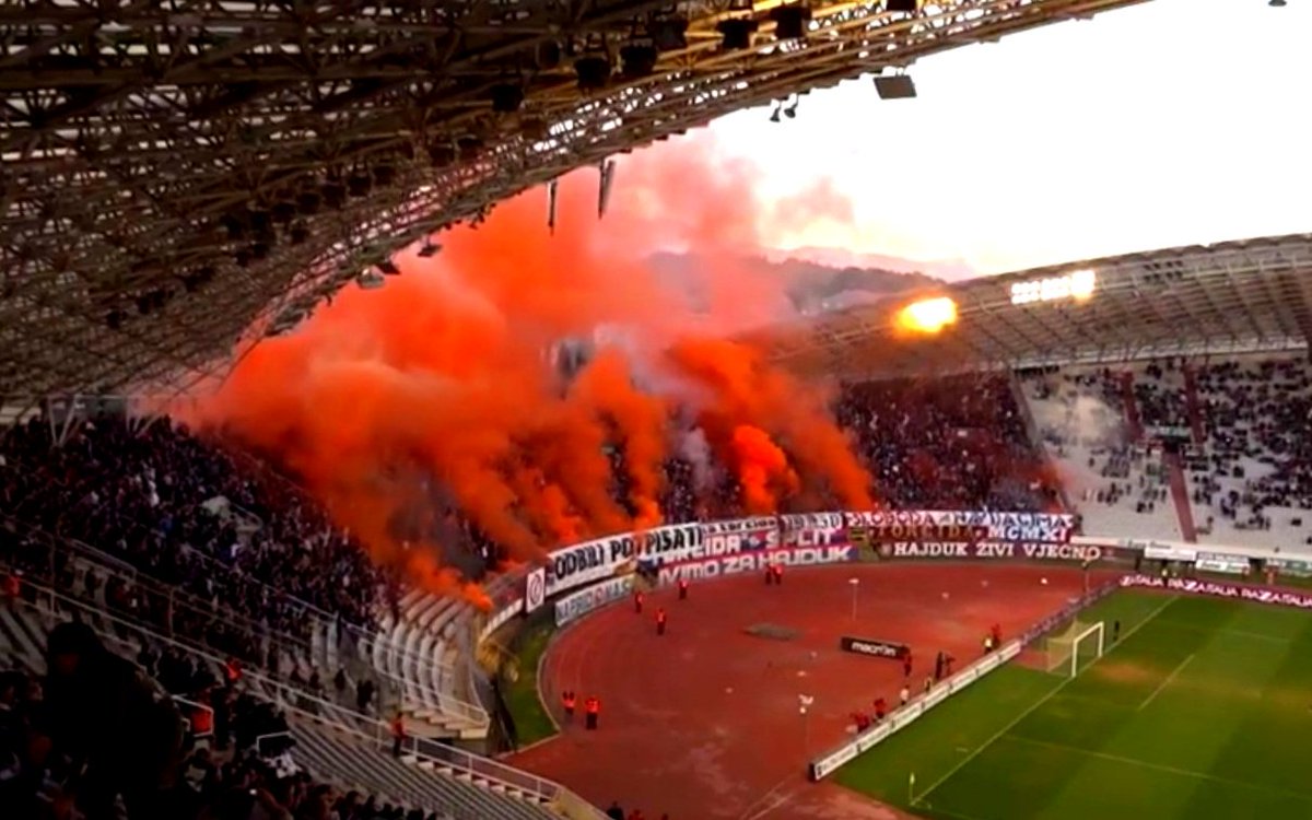 IvicAnte's tweet photo. #stadionpoljud #hnkhajduksplit #torcidasplit https://t.co/g9uxCIGiMm