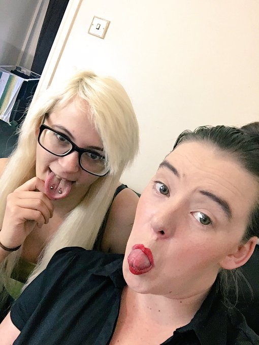 We're bored. Come and entertain us https://t.co/01CokLJXs3 #webcam #femdom #doubledomme #tease #sph https://t<a href="/tag/femdom"class="tags"><span>#femdom</span></a><a href="/tag/webcam"class="tags"><span>#webcam</span></a><a href="/tag/tease"class="tags"><span>#tease</span></a><a href="/tag/sph"class="tags"><span>#sph</span></a><a href="/tag/doubledomme"class="tags"><span>#doubledomme</span></a>