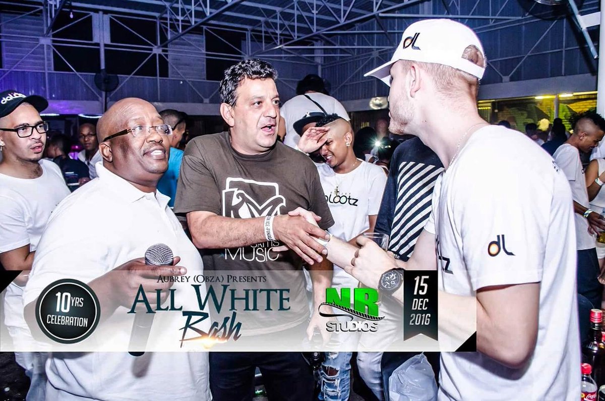 Dj_Dalootz's tweet photo. Dalootz featuring @djchristossa ๐
S/O to @nrstudios_sa for this dope ๐ธ
#DL
#Obza'sAllWhiteBash https://t.co/zUS5Rsz94O