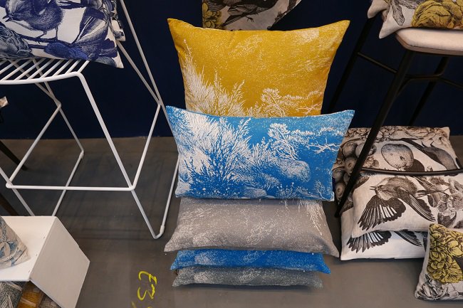 homegirllondon's tweet photo. Beautiful work @Jen_Rowland #TopDrawerSS17 https://t.co/3qsRJ2tRct