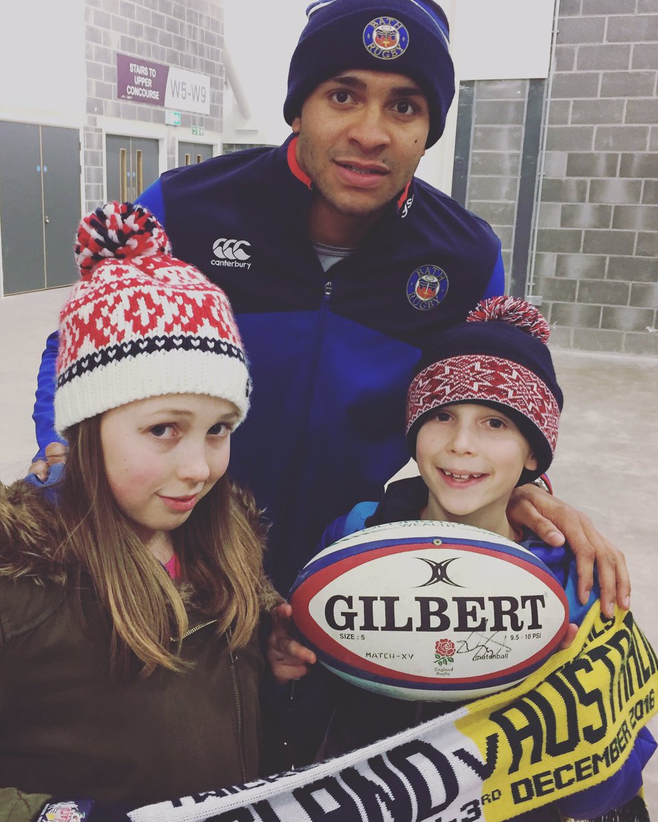 BrisVADAR's tweet photo. @O2sports @EnglandRugby I know one of my 2 children would LOVE to lead out the @EnglandRugby team!! Videos coming your way! #WearTheRose #RBS6Nations #MascotComp https://t.co/znzZ7vfzya