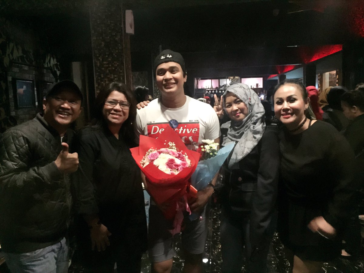 𝙾𝚙𝚒𝚗𝚒 𝙾𝚙𝚑𝚒𝚎 tweet media