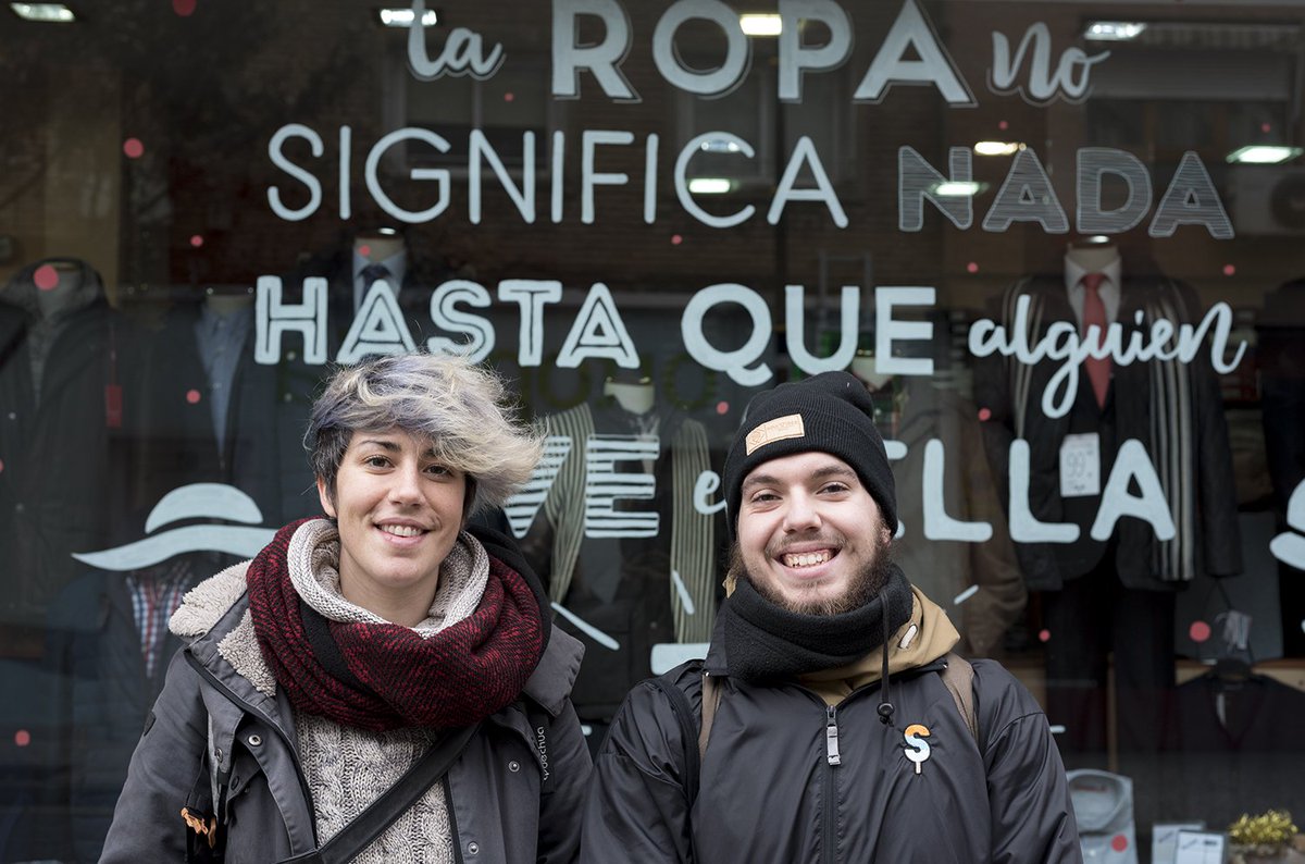 Un placer colaborar con mis #vídeos en esta bonita acción de <a href="/recreandostudio/">recreando estudio</a> de marketing para el comercio local   elfabricantedenubes.com/street-marketi…